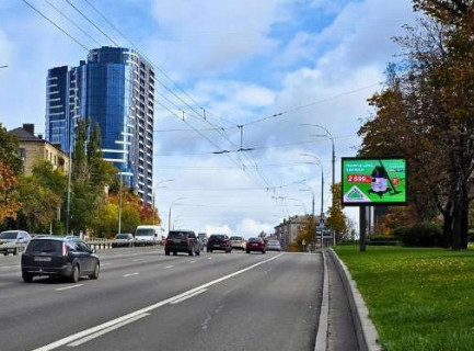 Video Billboard A in Kyiv, 2.3x3.14  Дніпровська наб., 16в (розширення 480х336) - 652420 Photo 1