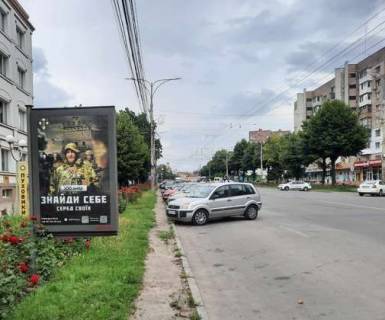 Citylight B in Vinnytsia, 1.2x1.8  Kocubins'kogo prosp., 24 Photo 1