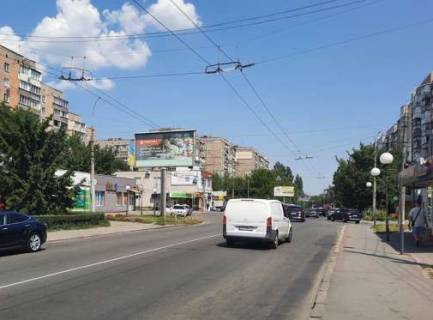 Billboard B in Vinnytsia, 3x6  Knaziv Koriatoviciv st. (Sverdlova st.), 172 Photo 1