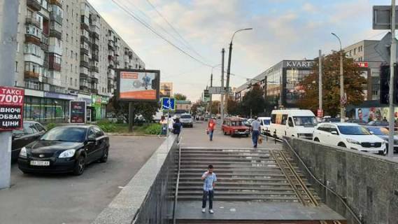 Backlight B in Vasylivka, 2.3x3.14  Kam`anec'ka st., 38 - Podil's'ka st. Photo 1