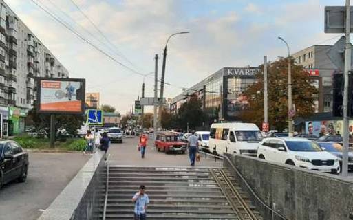 Backlight B in Khmelnitsky, 2.3x3.14  Kam`anec'ka st., 38 - Podil's'ka st. Photo 1