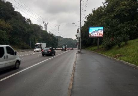 Video Billboard A in Kyiv, 2.3x3.14  Druzbi Narodiv bst. (AZS "Socar"), (rozsirenna 480h336) - 477608 Photo 1