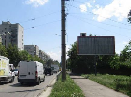 Prismatron, Prism A in Lviv, 3x6  Виговського вул. (Івана Виговського вул.) - Любінська вул. (до вул. Кульпарківська) - 652790 Photo 1