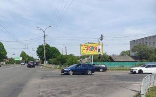 Prismatron, Prism A in Chernihiv, 3x6  Miru av., 215 - Mihalevica st. - 481735 Photo 1