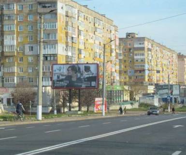 Billboard B in Kropyvnytskyi (Kirovograd), 3x6  Vokzal'na st. (Zovtnevoi Revolucii st.), (m-n Kovalivka) Photo 1
