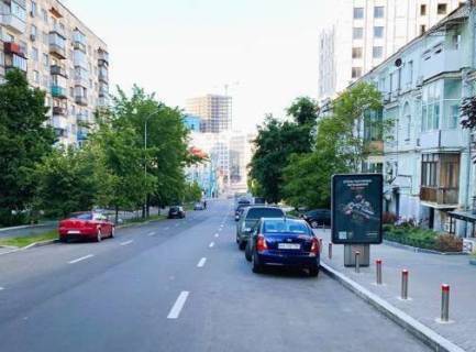 Citylight A in Kyiv, 1.2x1.8  Volodimirs'ka st., 80-53 Photo 1