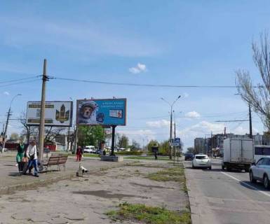 Billboard B in Mykolaiv, 3x6  Central'nij prosp. (Lenina prosp.) - 6-a Slobids'ka st. (Komsomol's'ka (Central'nij r-n) st.) Photo 1