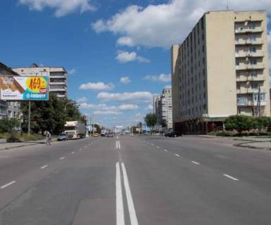 Billboard B in Sumi, 3x6  Svobodi prosp. (Prokof`eva st.), 28/1 Photo 1