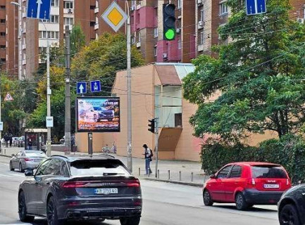 Video Billboard A in Kyiv, 2.3x3.14  Антоновича вул. — Єжи Ґедройця вул., (розширення 480х336) - 655565 Photo 1