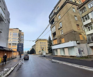 Prismatron, Prism A in Kharkiv, Нестандарт  Олеся Гончара вул., 2 - Сумська вул. - 625023 Photo 1