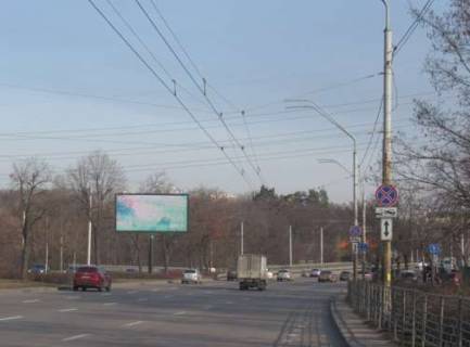Video Billboard A in Kyiv, 4x8  Berestejs'kij prosp., 61/2 (rozsirenna 720h360) - 478719 Photo 1