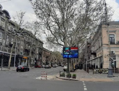 Video Billboard A in Odessa, 2.3x3.14  Троїцька вул., 35 - 656112 Photo 1