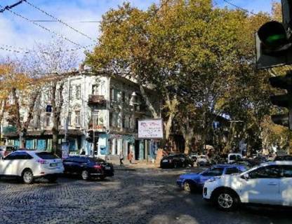 Video Billboard A in Odessa, 2.3x3.14  Пушкінська вул., 58б - Велика Арнаутська вул. (розширення 480х336) - 588182 Photo 1