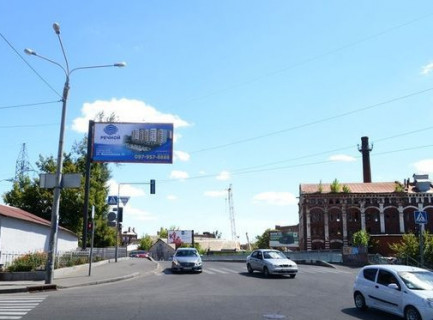 Billboard B in Kharkiv, 3x6  Маршала Бажанова вул., 21/23 - Шевченка вул. Photo 1