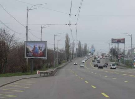 Backlight B in Kyiv, 2.3x3.14  Sobornosti prosp. (Vozz`ednanna prosp.), (Vozz`ednanna) (u napramku Leningrads'koi pl.) Photo 1