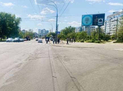 Prismatron, Prism A in Kyiv, 3x6  Червоної Калини просп., 27/1 - 569469 Photo 1