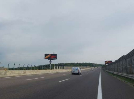 Billboard B in Trasy Kiev, 5x12  Київ - Одеса, 08км+100м до  Києва (зліва, у напрямку  Одеси) Photo 1