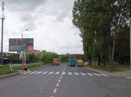 Billboard B in Rivne, 3x6  Konoval'ca Evgena st. - Mel'nika Andria st. Photo 1