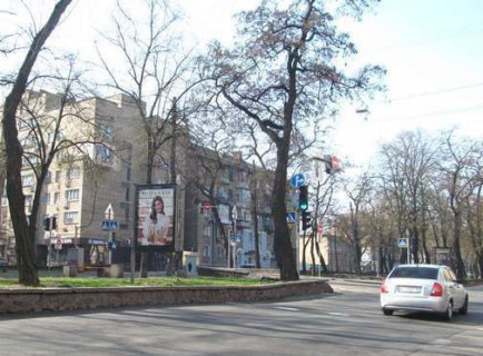 Scrolller, Scroll A in Kyiv, 1.2x1.8  Нижній Вал вул., 43 бульварна чатина - 653797 Photo 1
