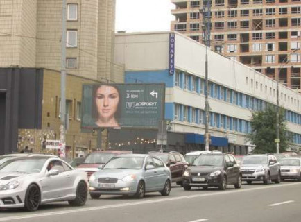 Prismatron, Prism B in Kyiv, 3x6  Васильківська вул., 1 - 654363 Photo 1