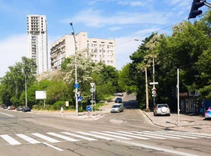 Scrolller, Scroll A in Kyiv, 2.3x3.14  Володимира Брожка вул.— Монтажників вул. (на перехресті) - 654772 Photo 1