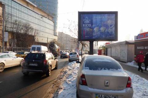 Scrolller, Scroll A in Kyiv, 2.3x3.14  Іллєнка Юрія вул., 5 Б - 44576 Photo 1