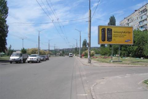 Billboard A in Krivy Rig, 3x6  Desantna st., 4 Photo 1