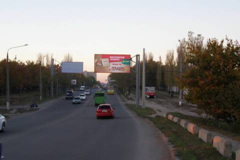 Billboard A in Mykolaiv Bogoavlens'kij prosp. (Zovtnevij prosp.) - Starofortecna st. Photo 1