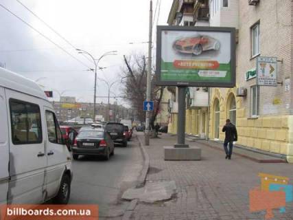 Scrolller, Scroll A in Kyiv, 2.3x3.14  Берестейський просп., 1-3 - 44685 Photo 1