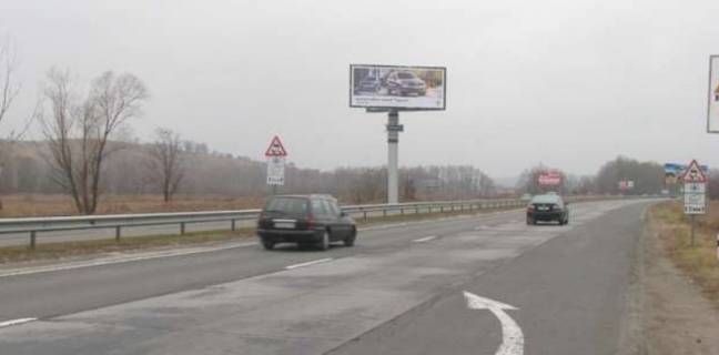 Billboard B in Zaporizhzhya, 5x12  Київ - Обухів, 12км + 100м від Києва (у напрямку  Києва) Photo 1