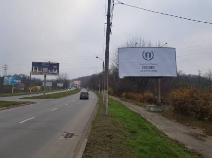 Billboard B in Chernivtsi st. Izmajlivs'ka Photo 1