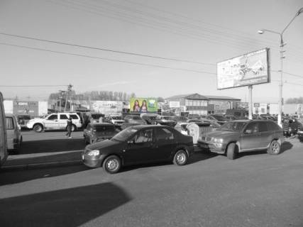 Billboard A in Chernivtsi st. Kalinivs'ka, zaizd na Kalinivs'kij rinok (livij) Photo 1