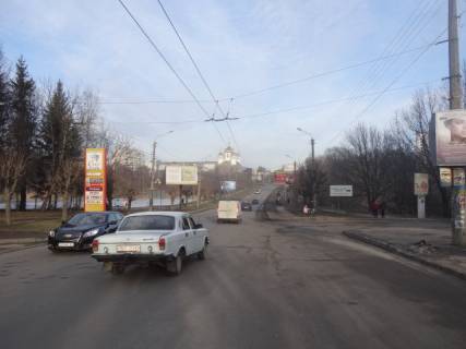 Billboard B in Chernivtsi st. Komarova, 28 Photo 1