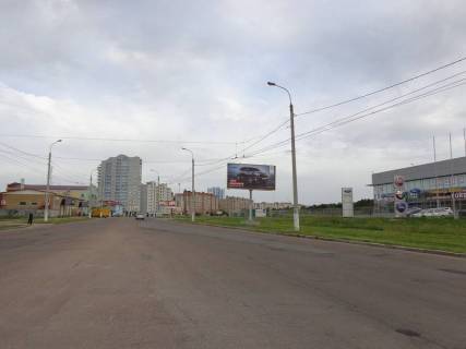 Billboard A in Chernihiv, 3x6 (гориз.)  st. Nezavisimosti, 10 (Centr r-na Masany, avtosalon "Magr-avto") Photo 1
