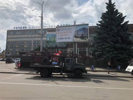 Prismatron, Prism A in Vinnytsia st.Pl.Geroiv Cornobila ,1 - 489895 Photo 1