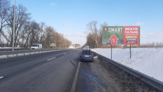 Billboard A in Khmelnitsky trasi Trasa M-12- zahidnij pid'izd do m.Hmel'nic'kij, km. 0+600 (odrazu za kolom zprava) Photo 1