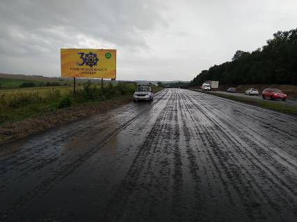 Billboard B in Khmelnitsky trasi N-03 Zitomir-Cernivci, km. 168+700 Photo 1