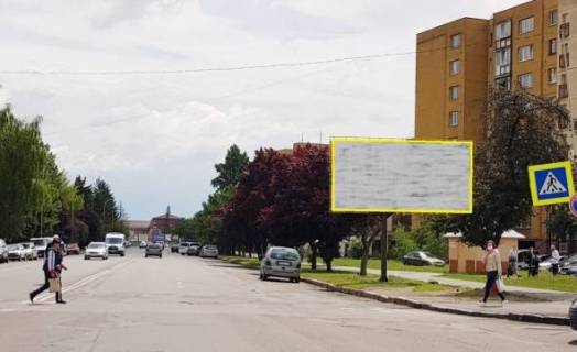 Billboard A in Uzhgorod, 3x6  av. Svobodi 46 Photo 1