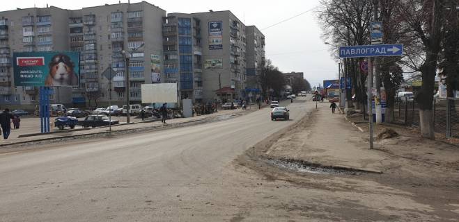 Billboard B in Lozova, 3х6  st. Soborna, Central'nij rinok Photo 1