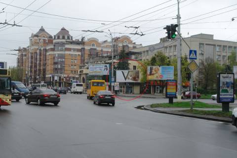 Prismatron, Prism A in Poltava, 3х6  st. Sobornosti / Majdan Nezaleznosti (prizmatron) - 47625 Photo 1