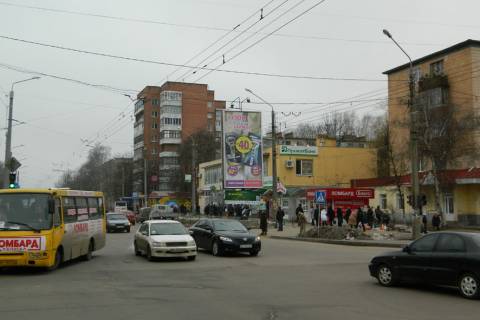 Prismatron, Prism A in Poltava, 3х6  st. I.Mazepi / st.23 Veresna VERT.(prizmatron) - 47733 Photo 1