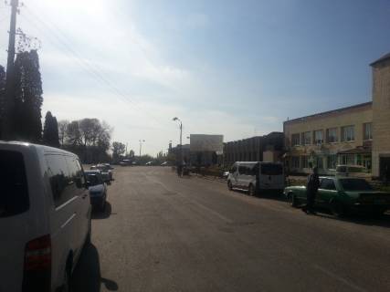 Billboard A in Pokrovsk (Krasnoarmiisk) Pl. Krasnoarmejska, 1  Photo 1