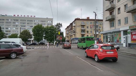 Scrolller, Scroll A in Zhytomyr, 3.14х2.32  pl. Pobedy, 6 (gostinica Zitomir) - 321634 Photo 1