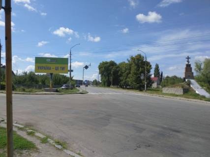 Billboard B in Romaniv, 3x6  Romaniv st.Frunze 10 st.B Photo 1
