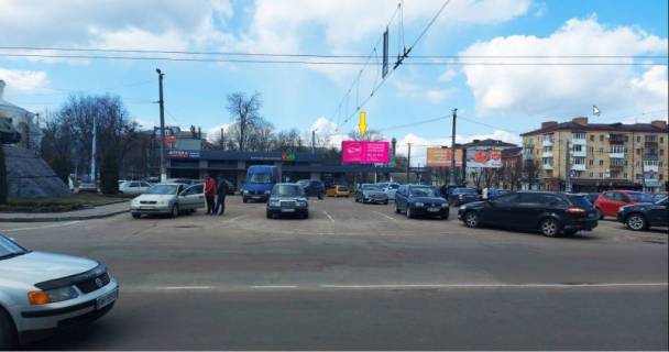 Video Billboard + in Zhytomyr Перемоги пл., 13 - 555634 Photo 1