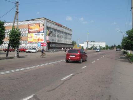 Billboard B in Chernyakhiv Lenina st., 2 (fasad niz) Photo 1