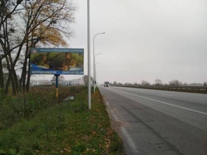 Billboard B in Zhytomyr, 3x6  Траса Житомир-Київ. За заправкою "Сокар",напрямок з Києва на Житомир Photo 1