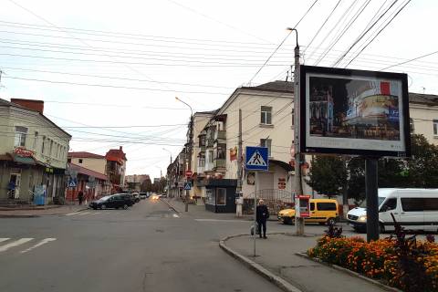 Scrolller, Scroll B in Khmelnitsky, 2,32*3,14  perehresta st.Vajsera - st.Soborna - 453491 Photo 1