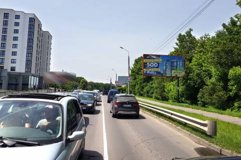 Billboard A in Khmelnitsky, 3*6  st.Knaza S.Horobrogo - st.Grusevs'kogo (zi storoni rozv'azki). nepodalik: velika stoanka (vid centru, na rinki) Photo 1