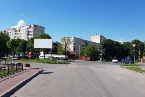 Billboard A in Khmelnitsky, 3*6  perehresta st.Pilots'ka - st.Trudova. nepodalik: Supermarket "ATB", STO ATL, meblevij mega market, igraskovij market, AZK "UkrNafta", elitna privatna zabudova Photo 1
